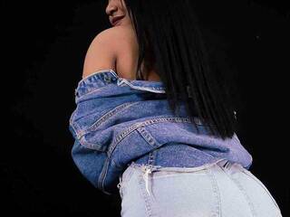 Erotikus videocsevegés KatyAnal