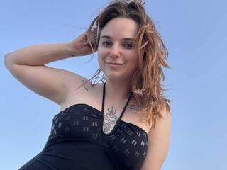 Erotikus videocsevegés KatyEls