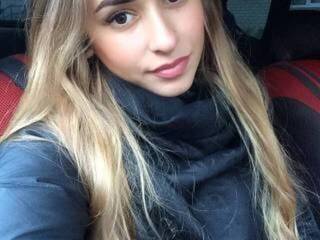 Erotikus videocsevegés kaylanna