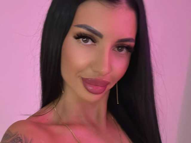 A profil fényképe KaylaWild