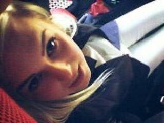 Erotikus videocsevegés kayness