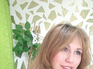 Erotikus videocsevegés Kazsandra