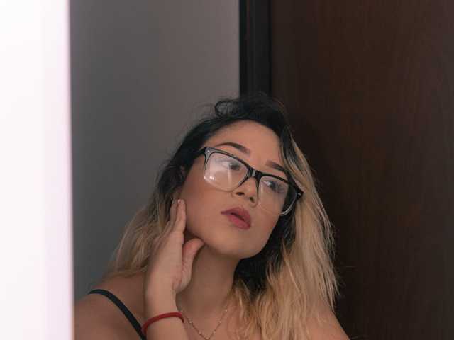 A profil fényképe keisy-kloe