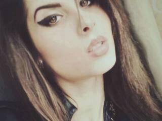 Erotikus videocsevegés kemla