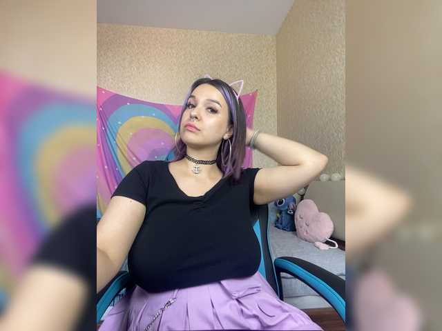 Fényképek kenzviolet Make my shaved pussy cum hard for u