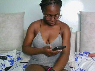 Erotikus videocsevegés kerry-2