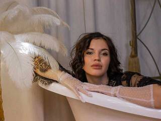 Erotikus videocsevegés KhristinaGrey