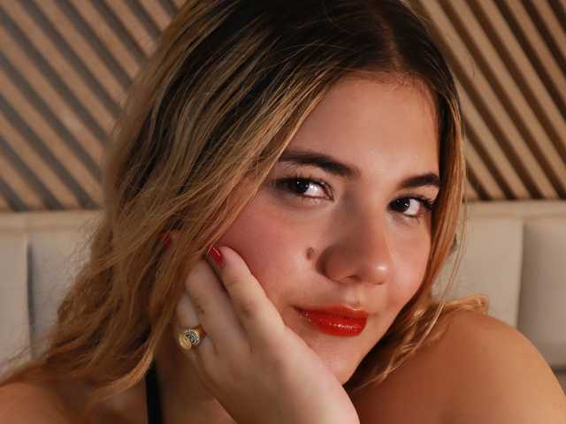 A profil fényképe kiky-mei