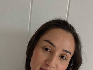 Erotikus videocsevegés Kim-sweetlove