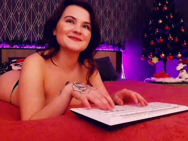 Fényképek KimPrincess welcome ,come play with me ❤ splits without panties 101/ do this compliment for me 11/22/44