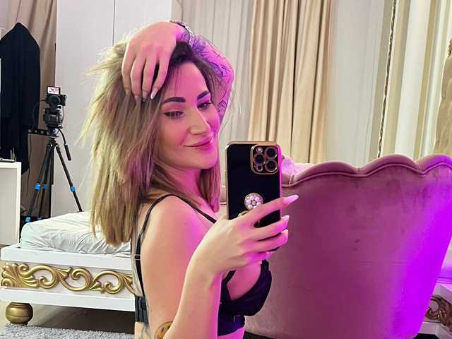 A profil fényképe KimSkyex