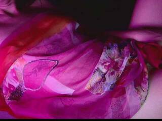 Erotikus videocsevegés KinaMoonLove