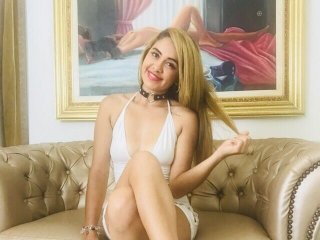 A profil fényképe Kinkybb4u