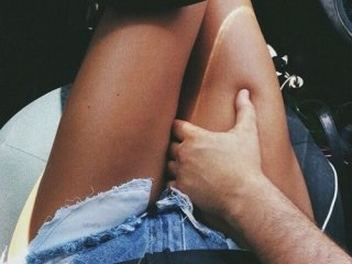 A profil fényképe KinkyKoupl