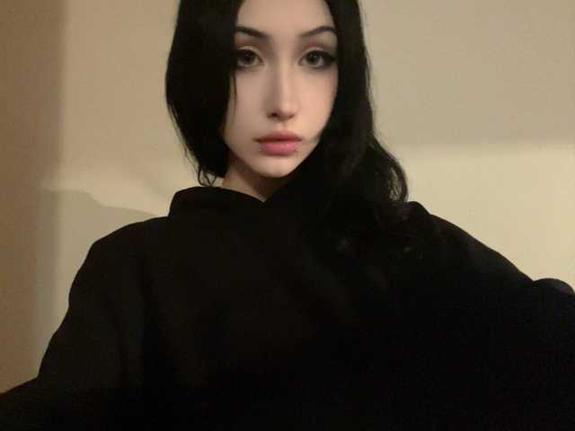 A profil fényképe kira-after-dark