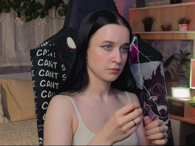 Sugárzási képernyőképek Kira_Li_Lime