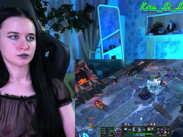 Fényképek Kira_Li_Lime Hi guys!)) ❤ ^_ ^ Stream of game and creative amateur performances!!!:* I will be glad to your support in the TOP-100. In the game group with fingers, toys in complete privat. @remain Before the Body show