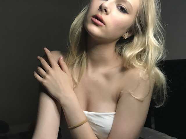 A profil fényképe KiraWalter