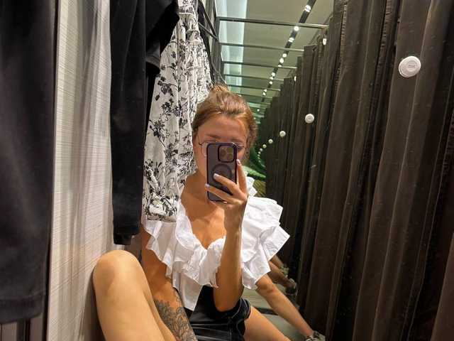 A profil fényképe kirallove