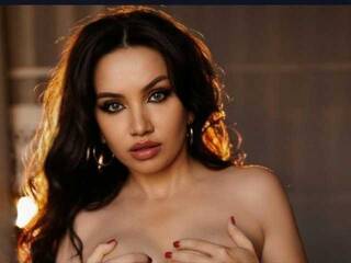 Erotikus videocsevegés Kisskovaa