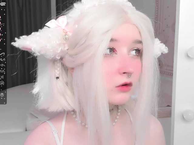 Sugárzási képernyőképek Kitsune-Miku