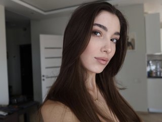 Erotikus videocsevegés Sky_lertu