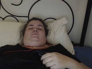 Erotikus videocsevegés KittyDrive111