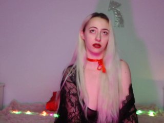 Erotikus videocsevegés Kittyisabelle