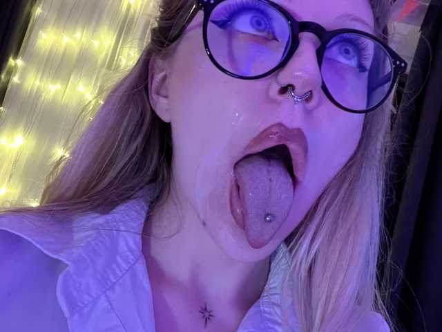 A profil fényképe KittyKSS