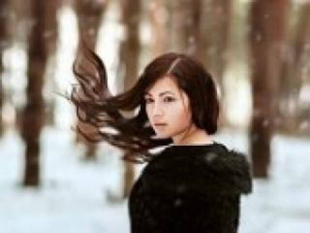 A profil fényképe kittyli