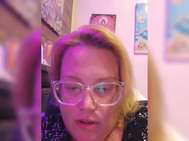 A profil fényképe KivaRacks