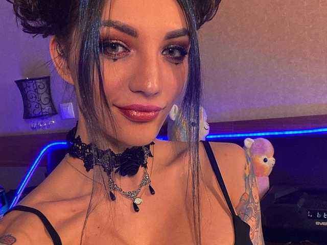 A profil fényképe KleoFoxyy