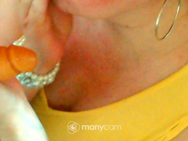 Fényképek kleopaty I send you sweet loving kisses. Want to relax togeher?I like many things in PVT AND GROUP! maybe spy... :girl_kiss