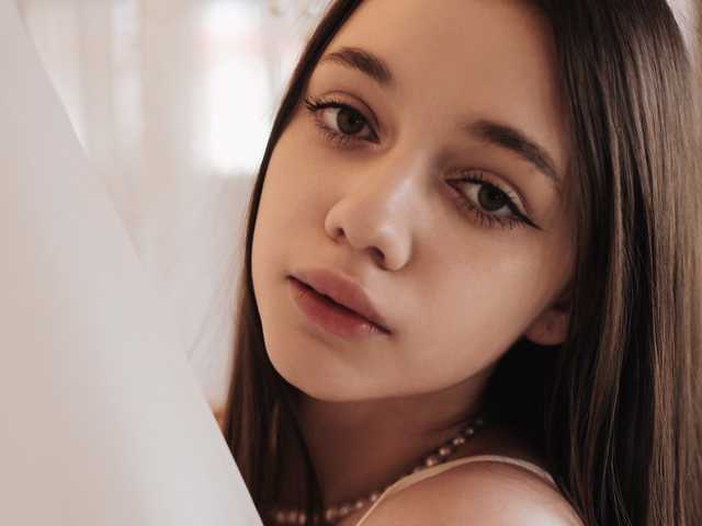 A profil fényképe kokomiia