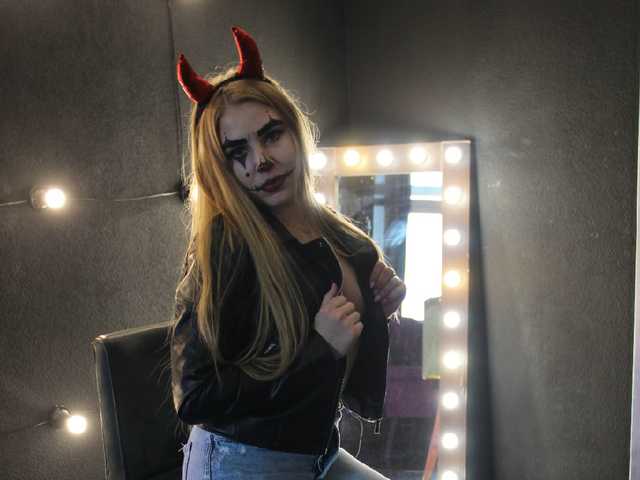 A profil fényképe Kotiiik9