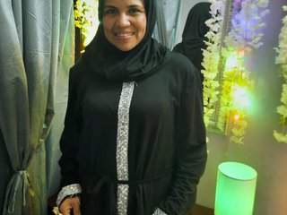 Erotikus videocsevegés KraliceBakir