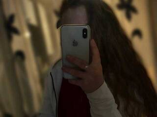 Erotikus videocsevegés Krisosulka