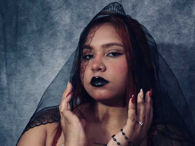 A profil fényképe kristal-20