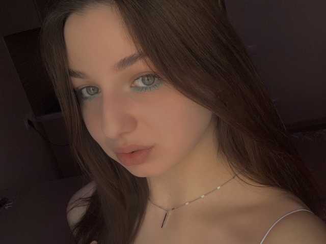 A profil fényképe happy_girl