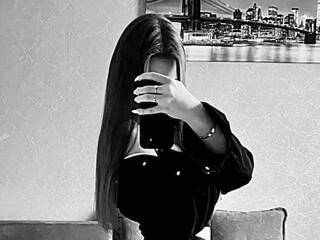 Erotikus videocsevegés kiss_a