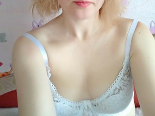 Erotikus videocsevegés Ksenia85