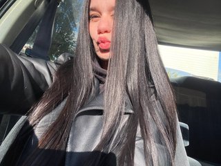 Erotikus videocsevegés KseniyaSTAR