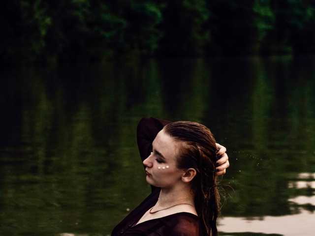 A profil fényképe _ksenon_