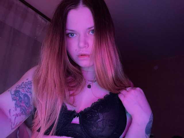 A profil fényképe kseshaa