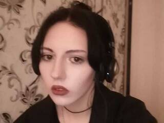 Erotikus videocsevegés Ksyusha--cute