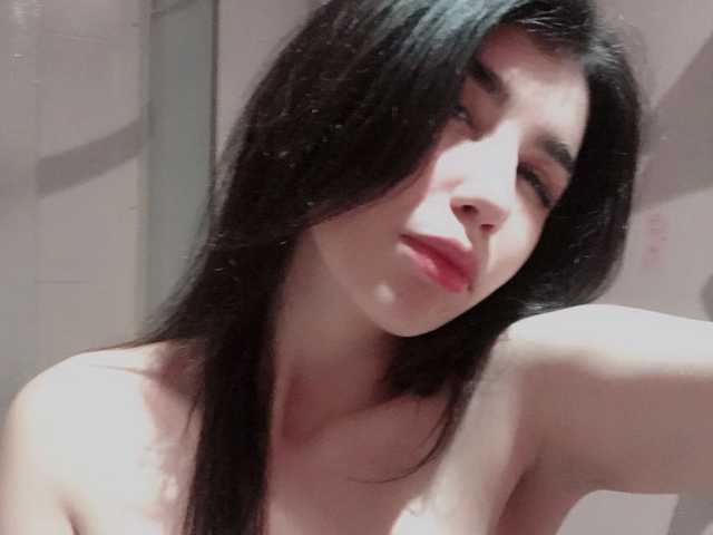 A profil fényképe kylessa
