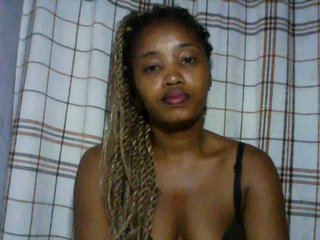 Erotikus videocsevegés kylie11