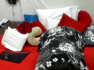 Erotikus videocsevegés KyliePage1