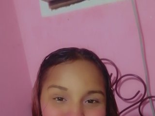 Erotikus videocsevegés la-diablita23