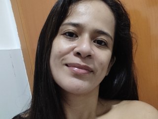 Erotikus videocsevegés lablab2025